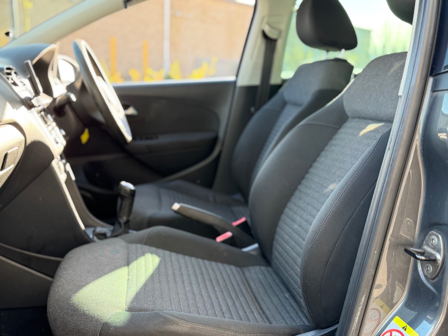 Used Volkswagen Polo 2012 for sale - 78213895: Photo 6