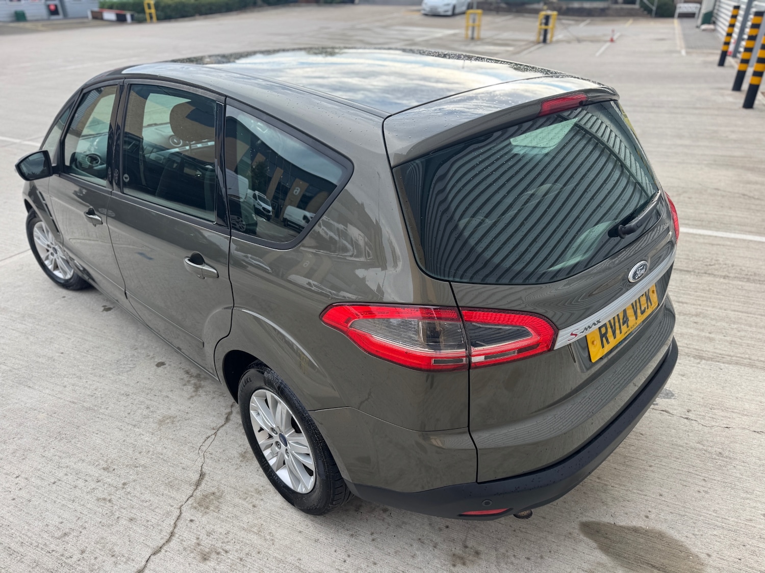 Vehicle 8