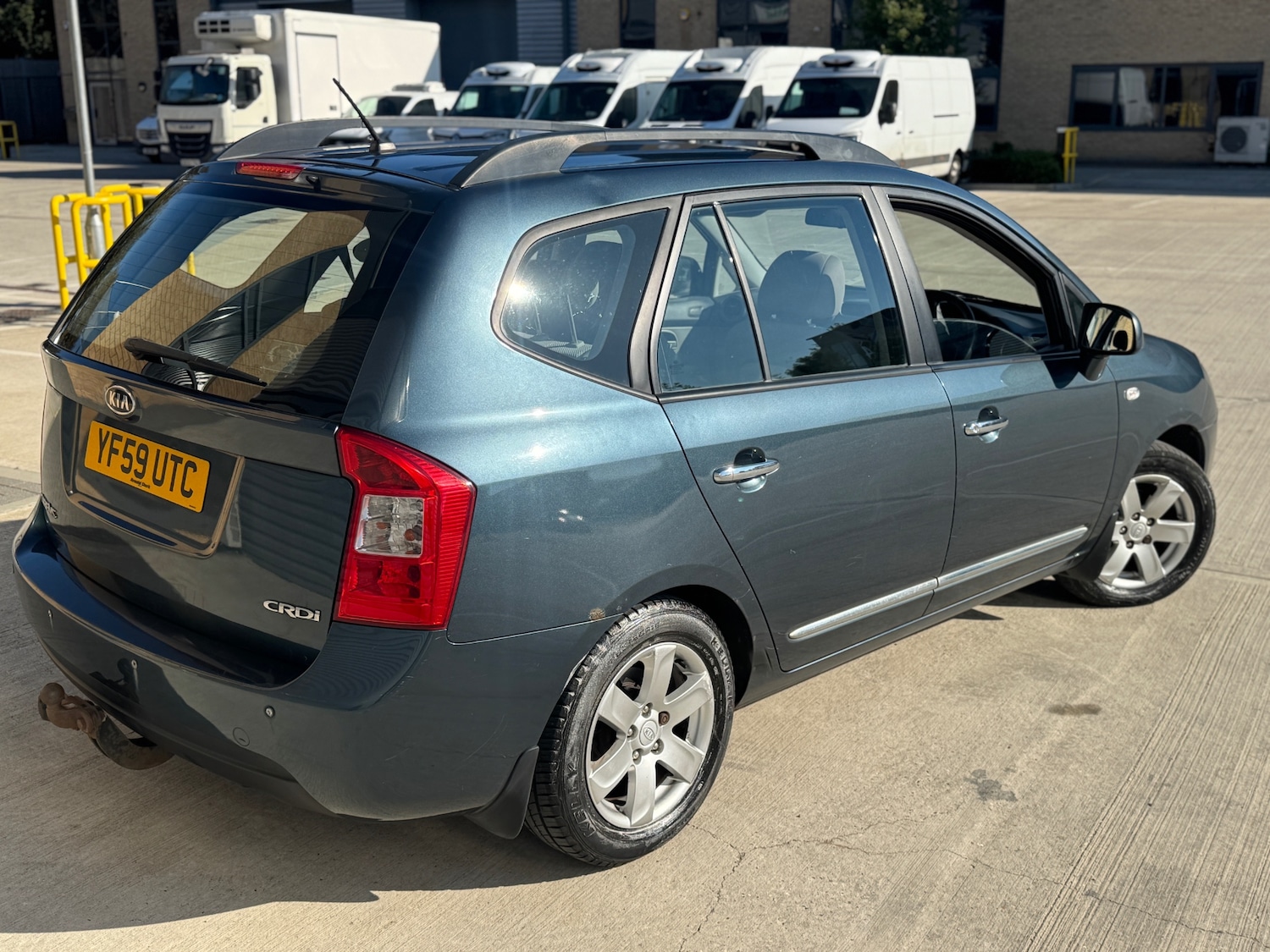 Used Kia Carens 2009 for sale - 78045767: Photo 4