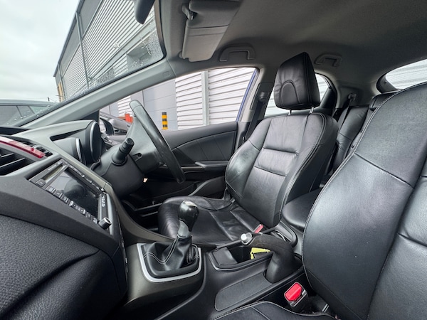 Used Honda Civic 2012 for sale - 76258139: Photo 11