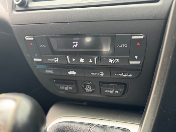 Used Honda Civic 2012 for sale - 76258139: Photo 17