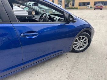 Used Honda Civic 2012 for sale - 76258139: Photo 4