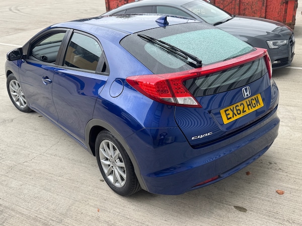 Used Honda Civic 2012 for sale - 76258139: Photo 9