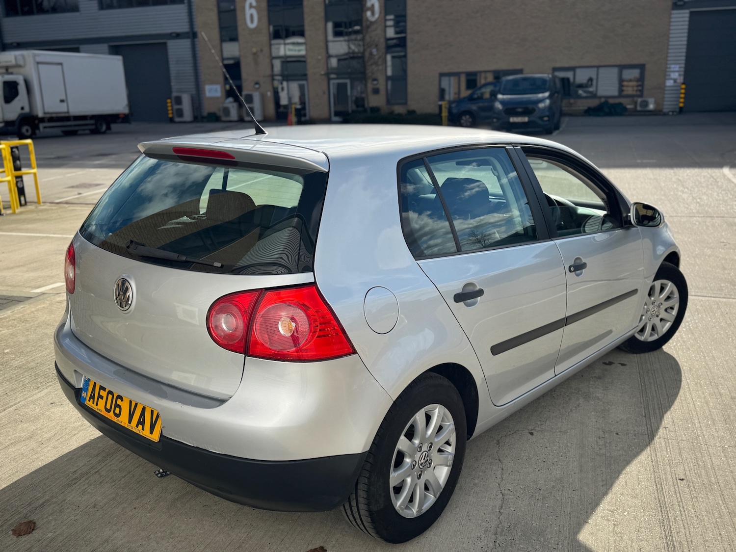 Used Volkswagen Golf 2006 for sale - 77556776: Photo 6