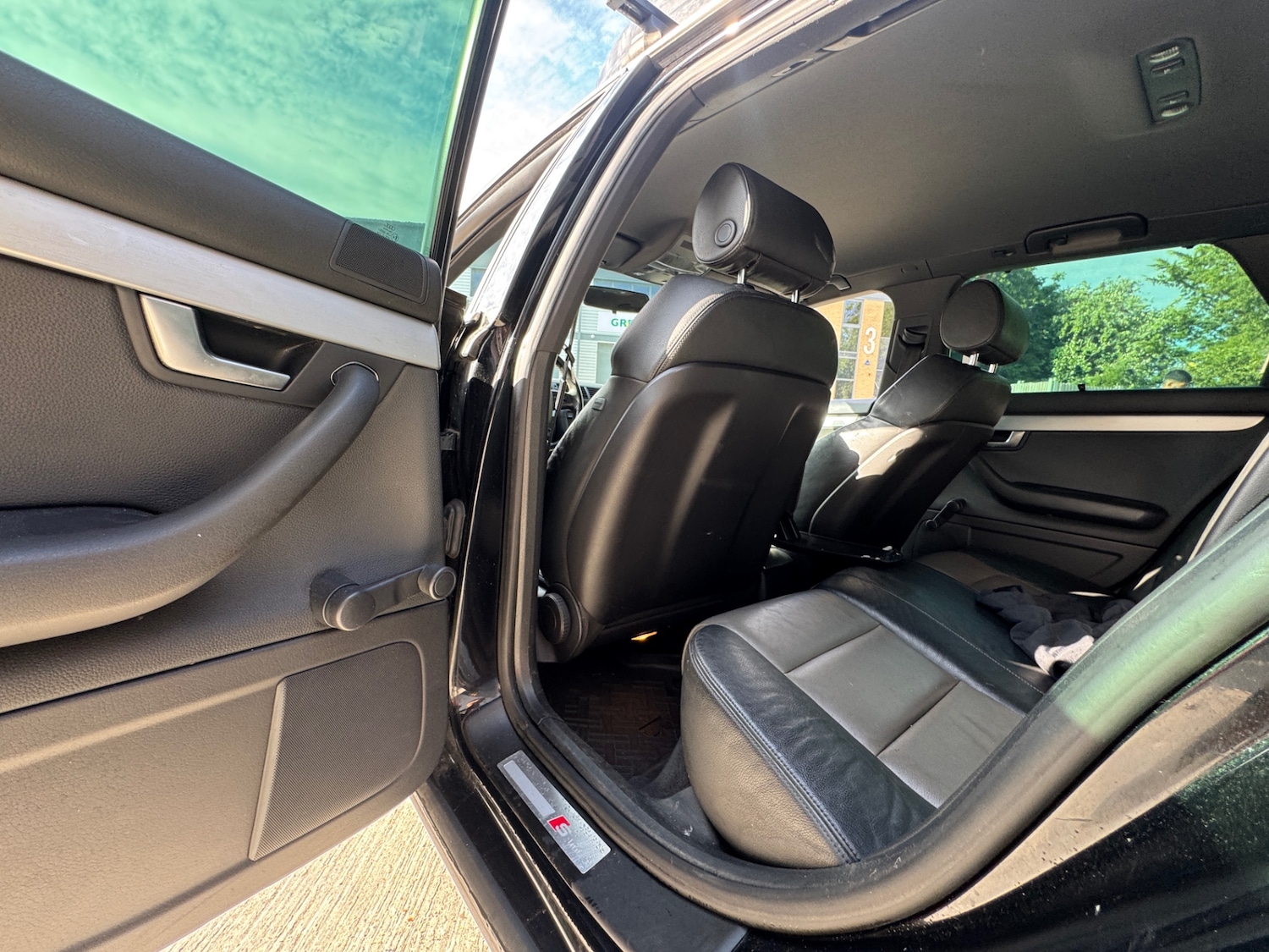 Used Audi A4 2006 for sale - 76076825: Photo 8