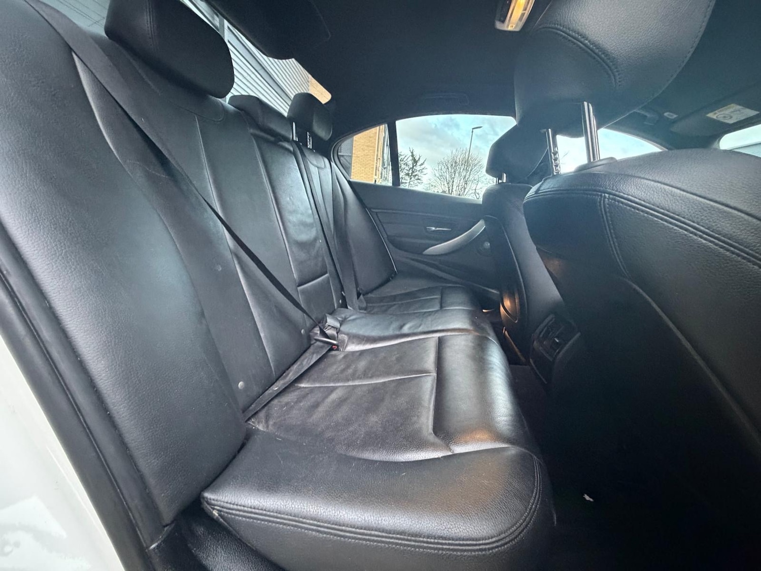 Used BMW 3 Series 2015 for sale - 77264306: Photo 9