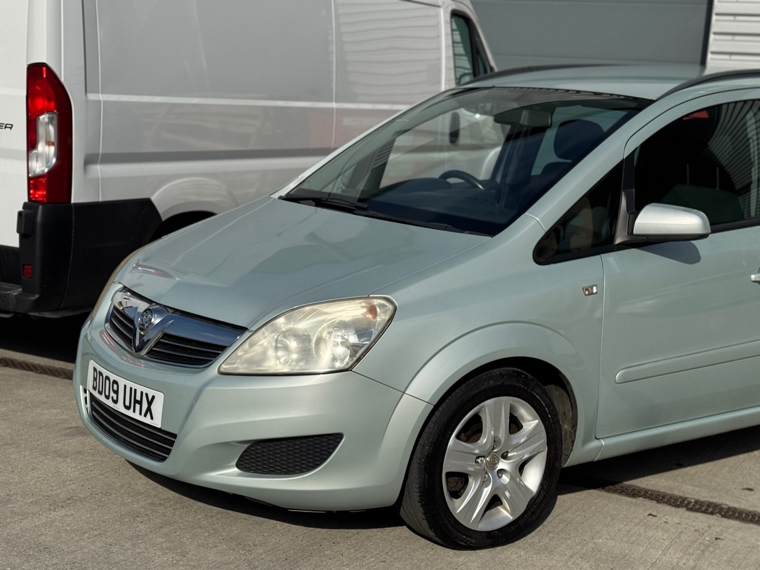 Used Vauxhall Zafira 2009 for sale - 77669424: Photo 4