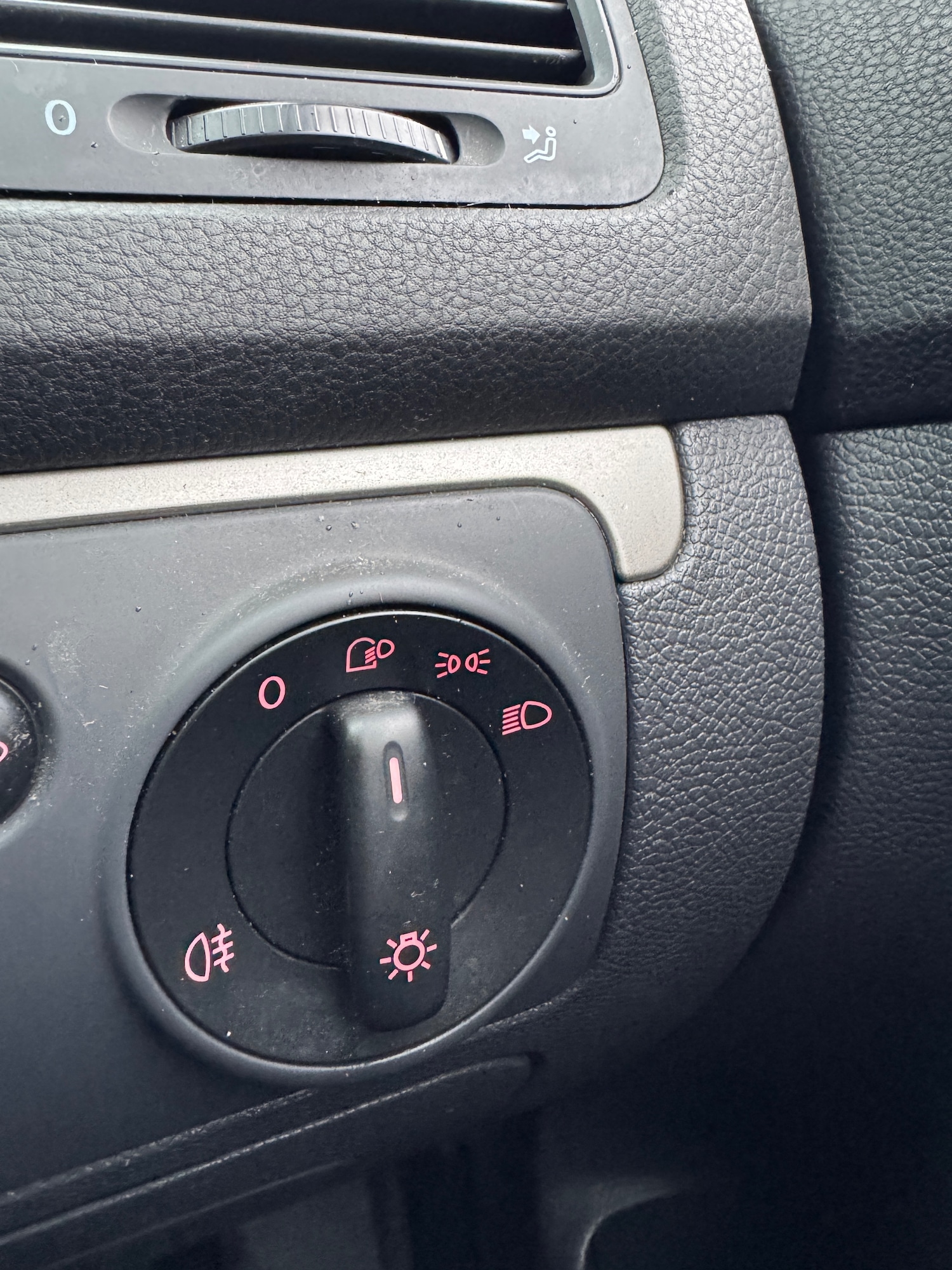 Used Volkswagen Golf 2007 for sale - 76543130: Photo 18