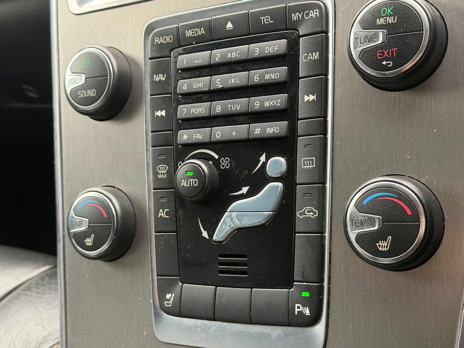 Used Volvo XC60 2023 for sale - 76885217: Photo 17