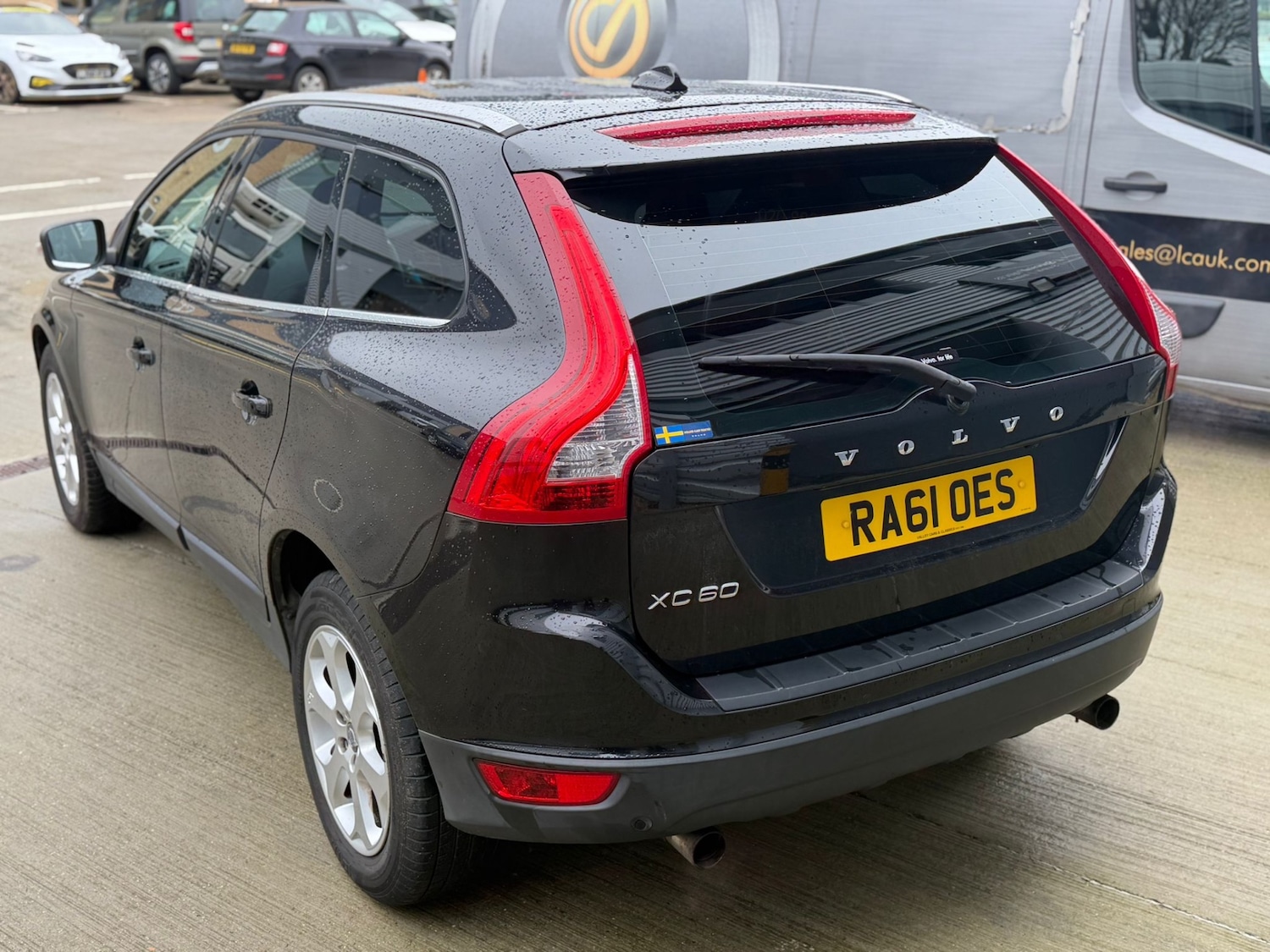 Used Volvo XC60 2023 for sale - 76885217: Photo 5