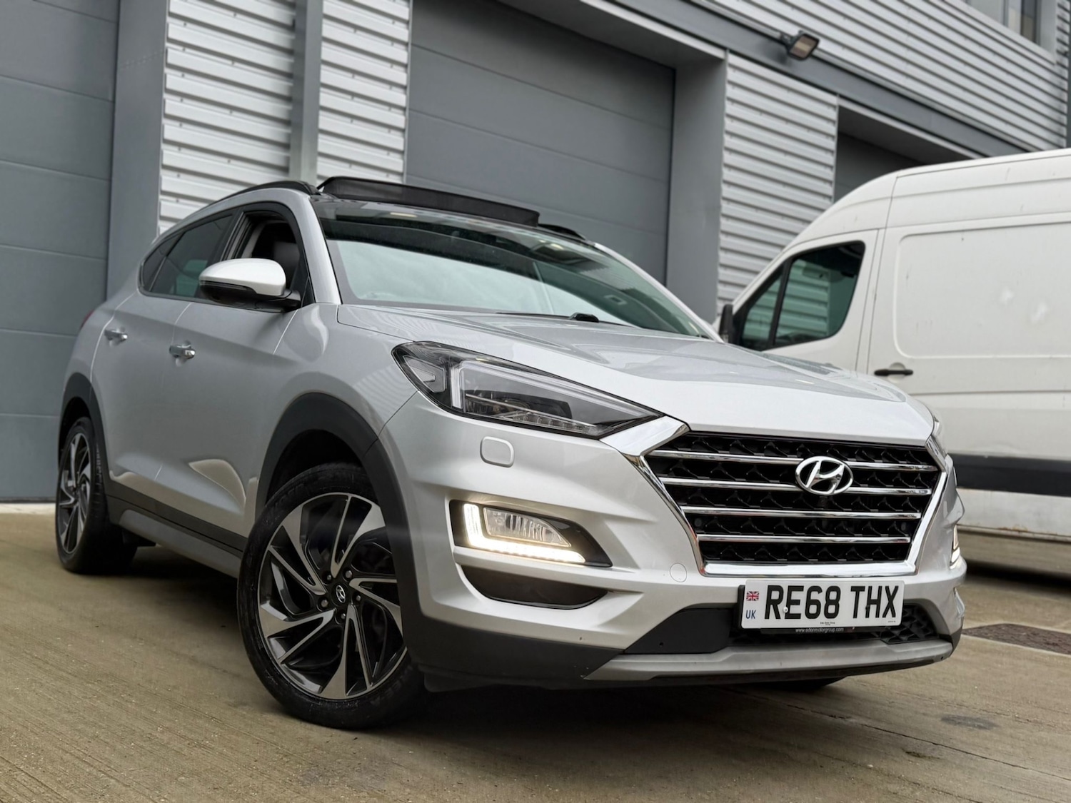 Used Hyundai TUCSON 2018 for sale - 76885198: Photo 2