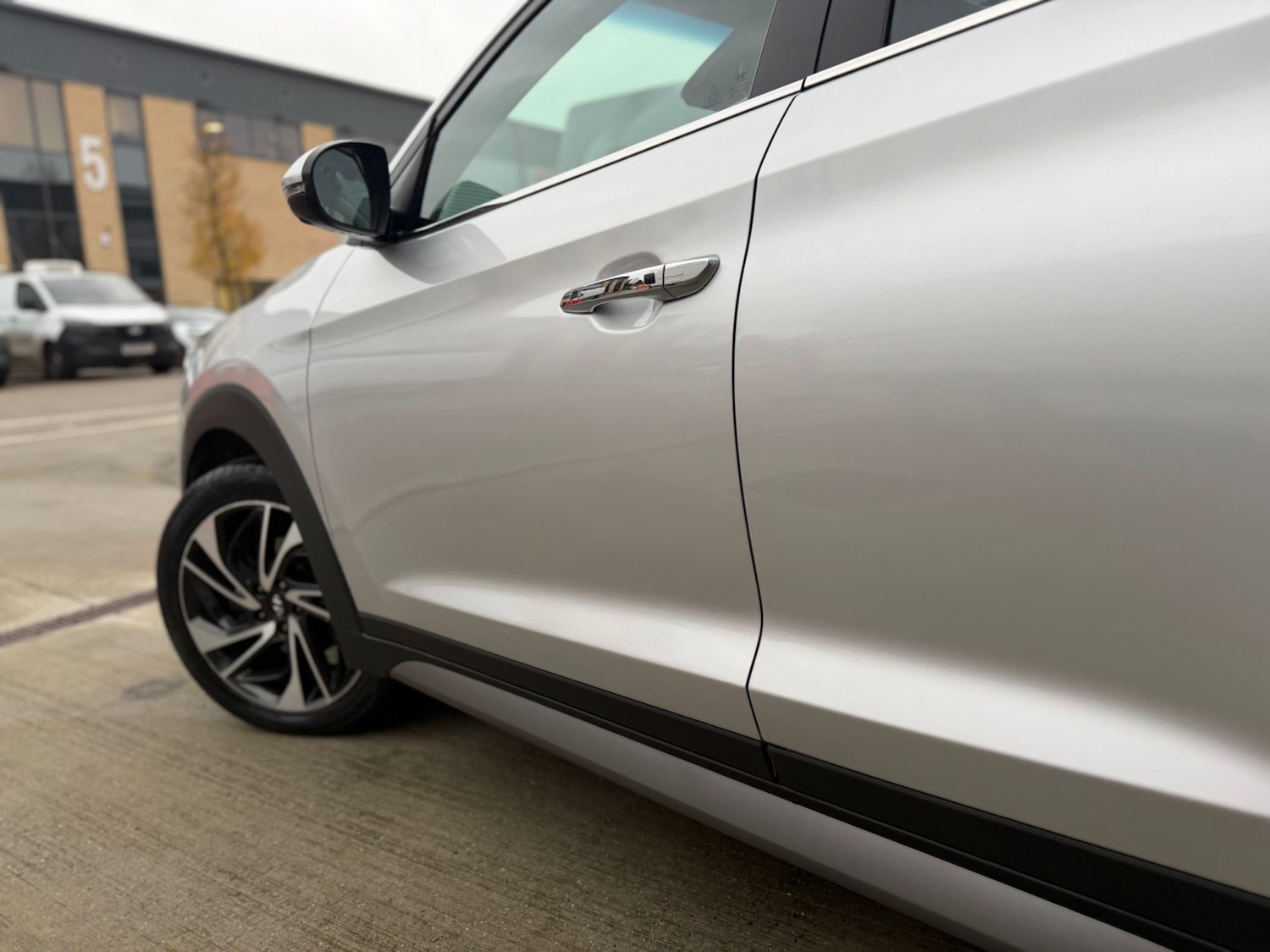 Used Hyundai TUCSON 2018 for sale - 76885198: Photo 5