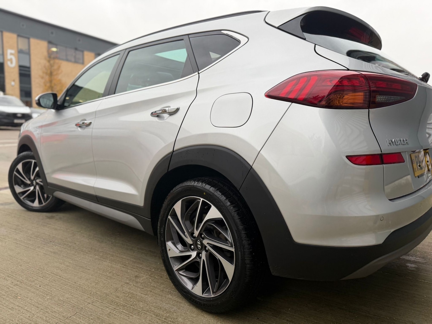 Used Hyundai TUCSON 2018 for sale - 76885198: Photo 6