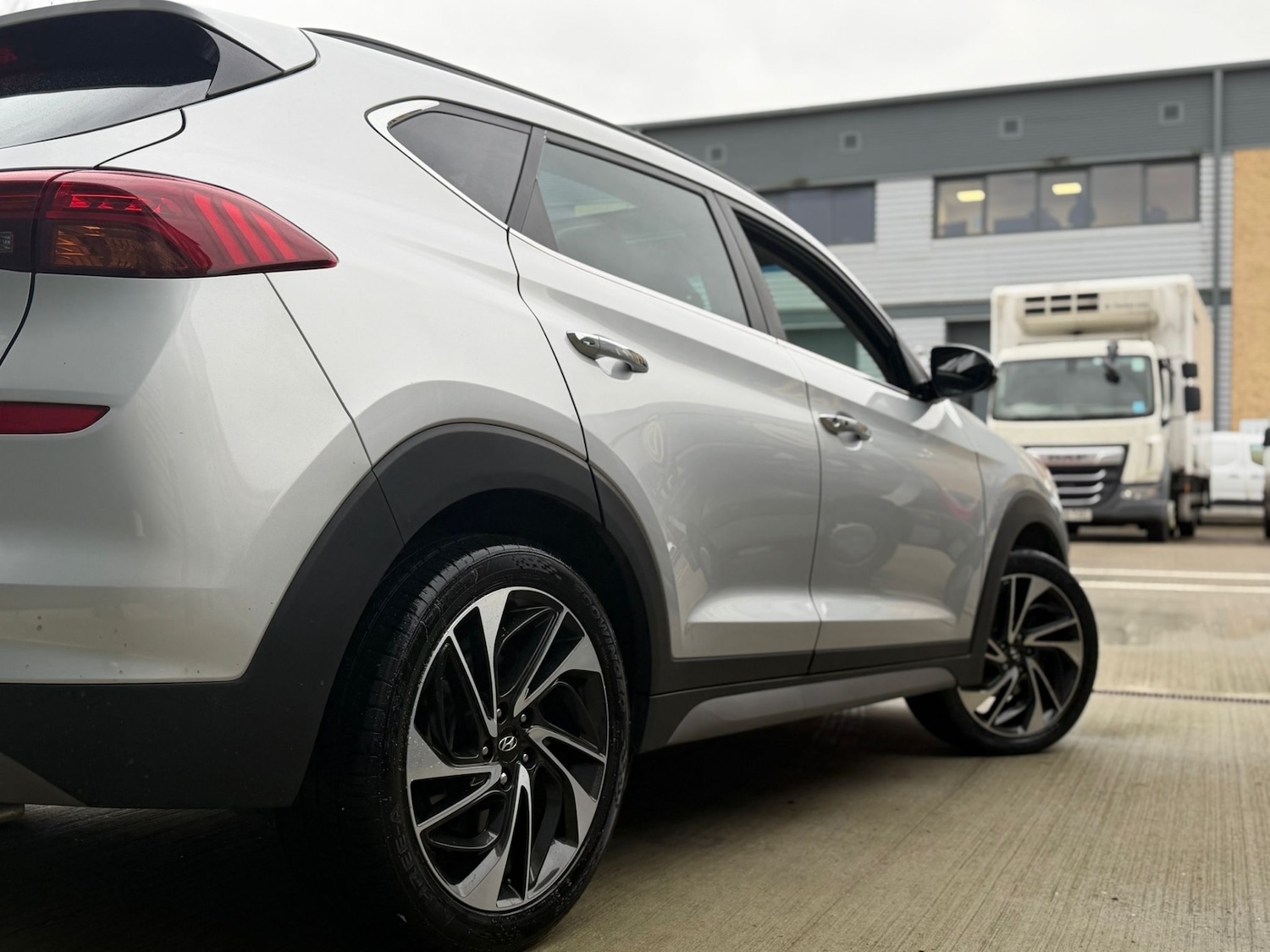 Used Hyundai TUCSON 2018 for sale - 76885198: Photo 9