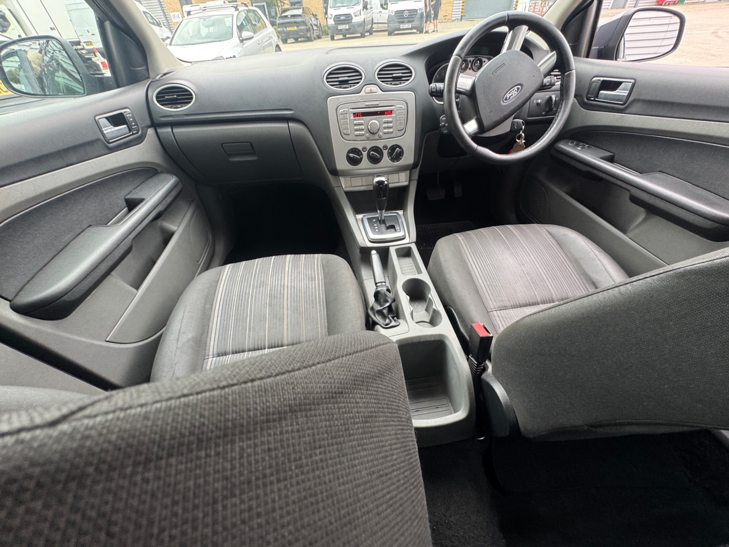 Used Ford Focus 2008 for sale - 76299666: Photo 9