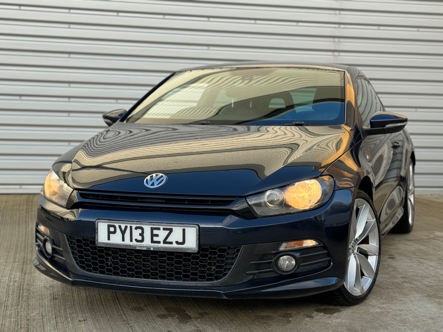Used Volkswagen Scirocco 2013 for sale - 77228479: Photo 2