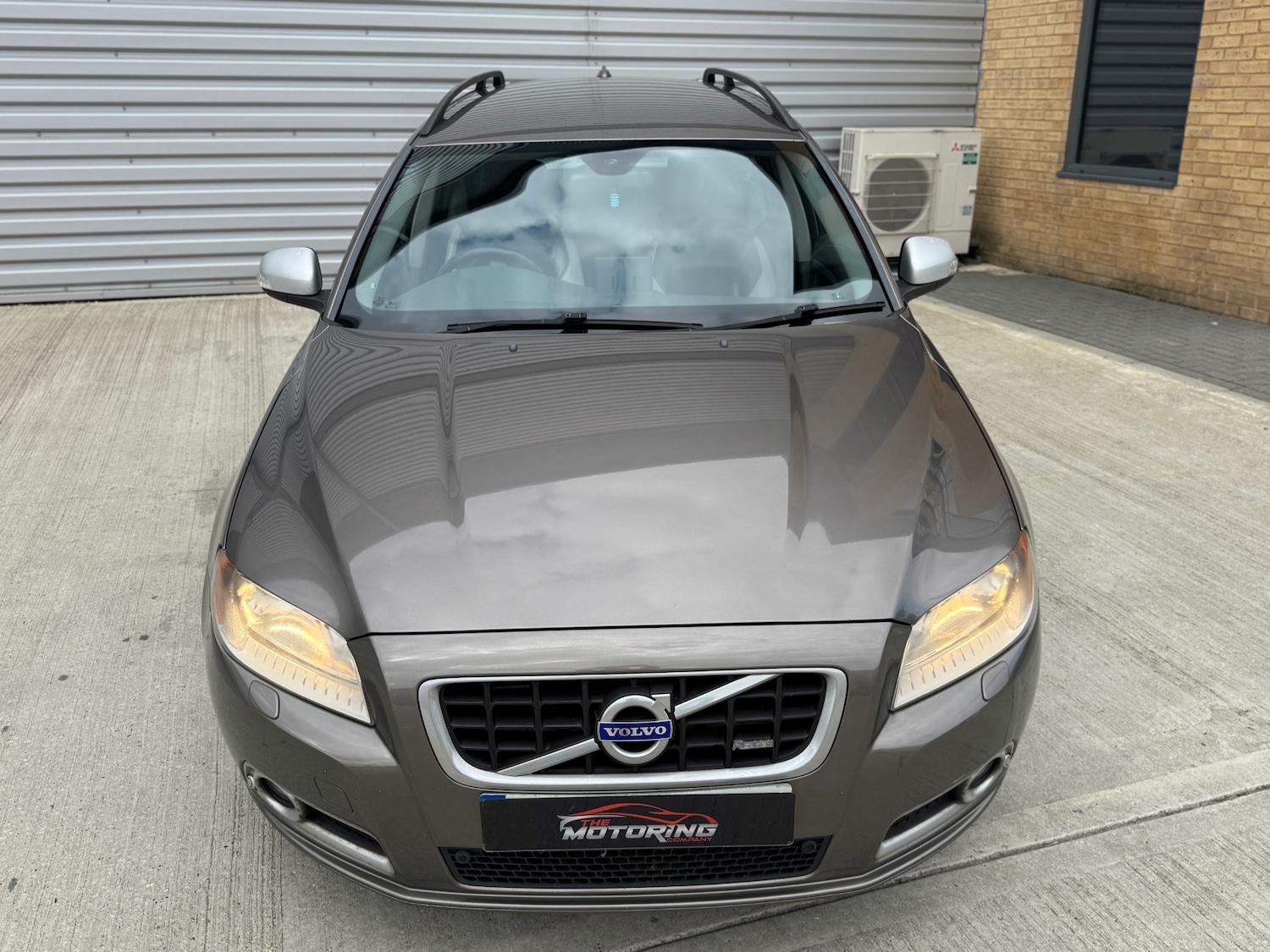 Used Volvo V70 2009 for sale - 76571383: Photo 3