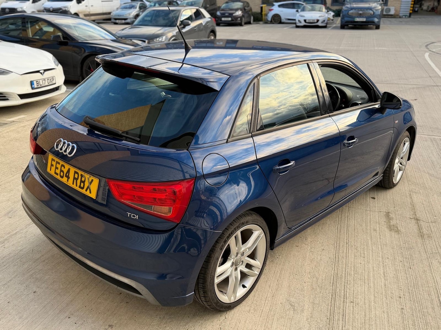Used Audi A1 2014 for sale - 77264566: Photo 3