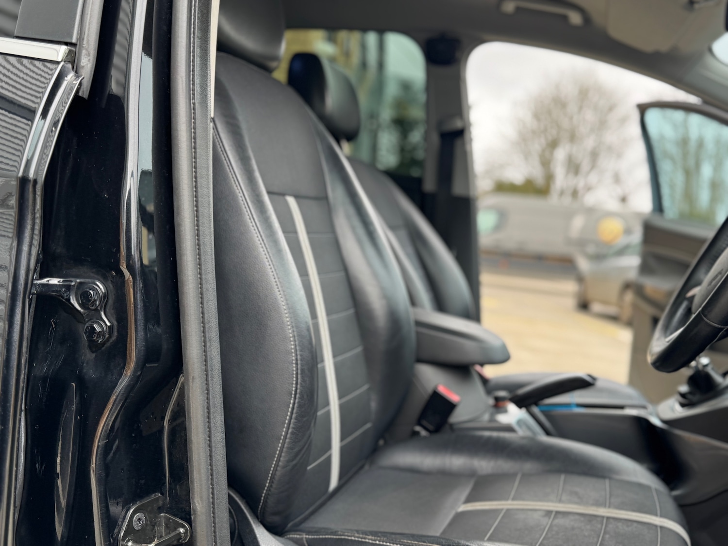 Used Ford Kuga 2010 for sale - 77721700: Photo 17