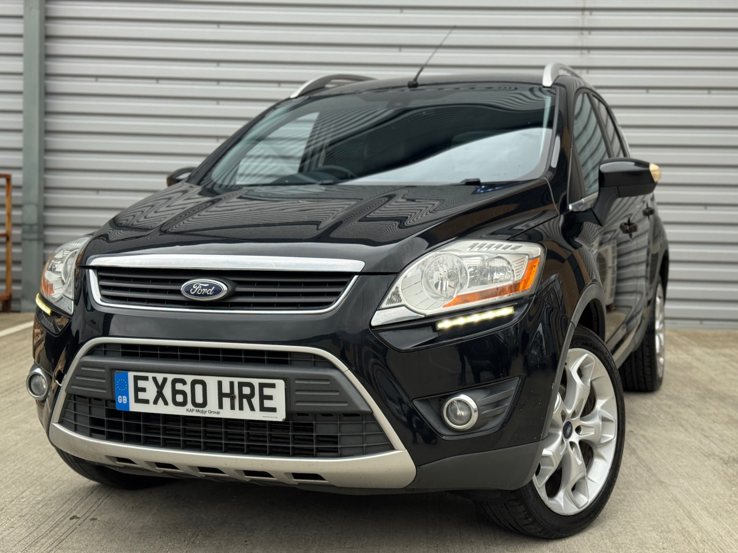 Used Ford Kuga 2010 for sale - 77721700: Photo 3