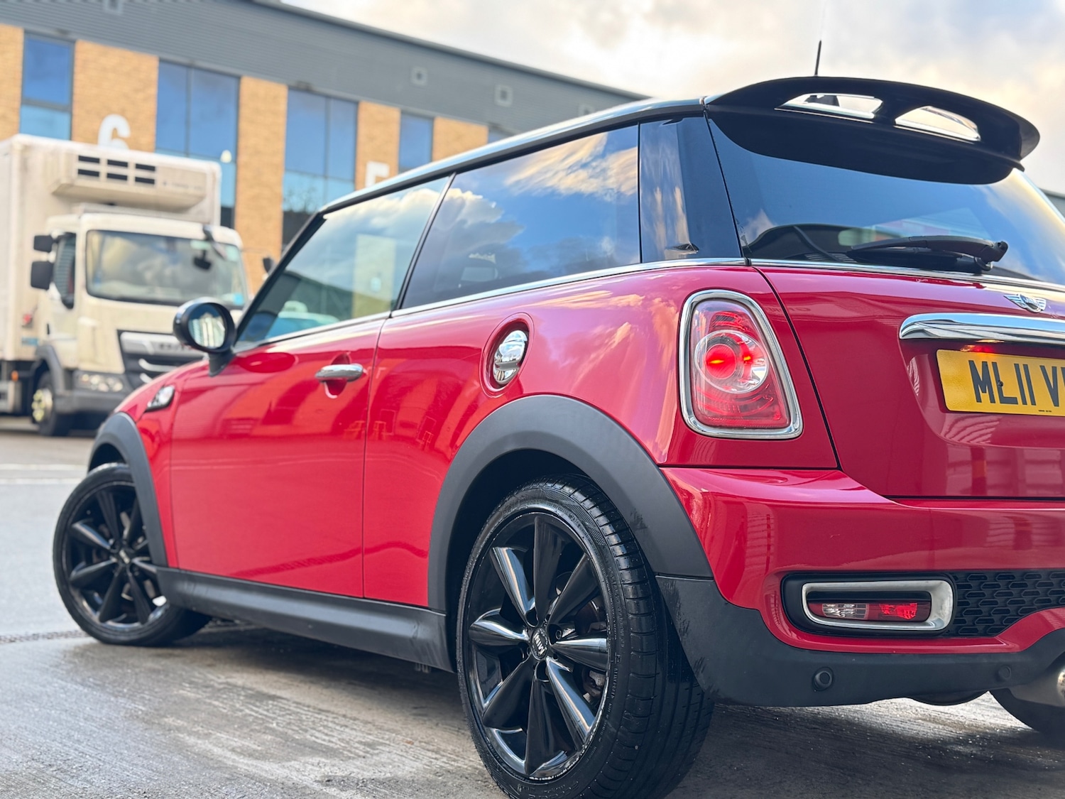 Used MINI Hatch 2011 for sale - 76799635: Photo 10