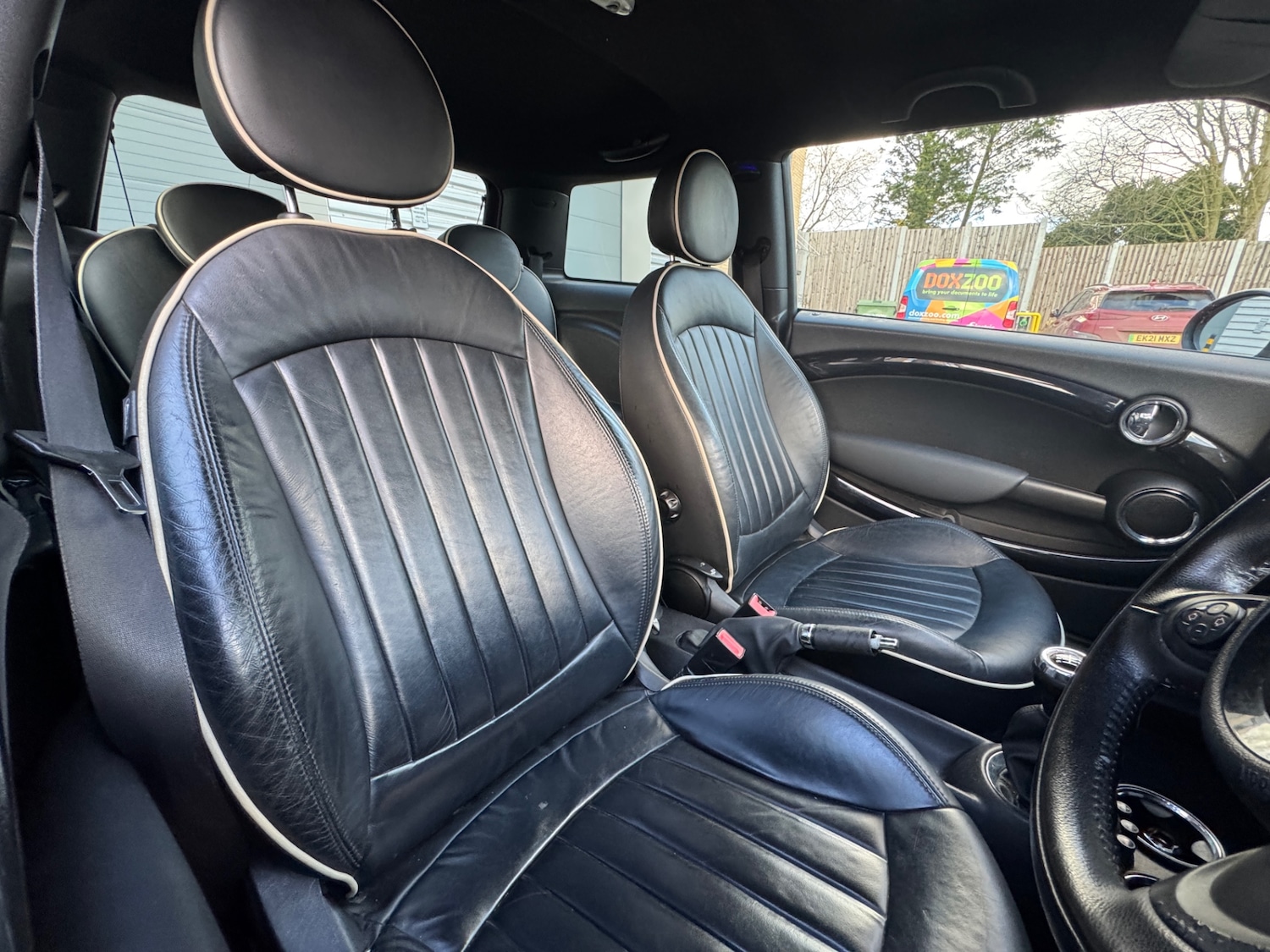 Used MINI Hatch 2011 for sale - 76799635: Photo 15