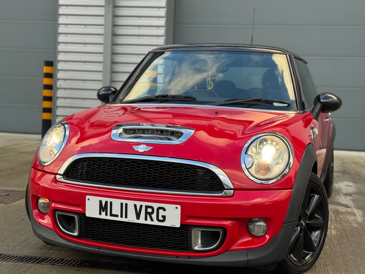 Used MINI Hatch 2011 for sale - 76799635: Photo 3