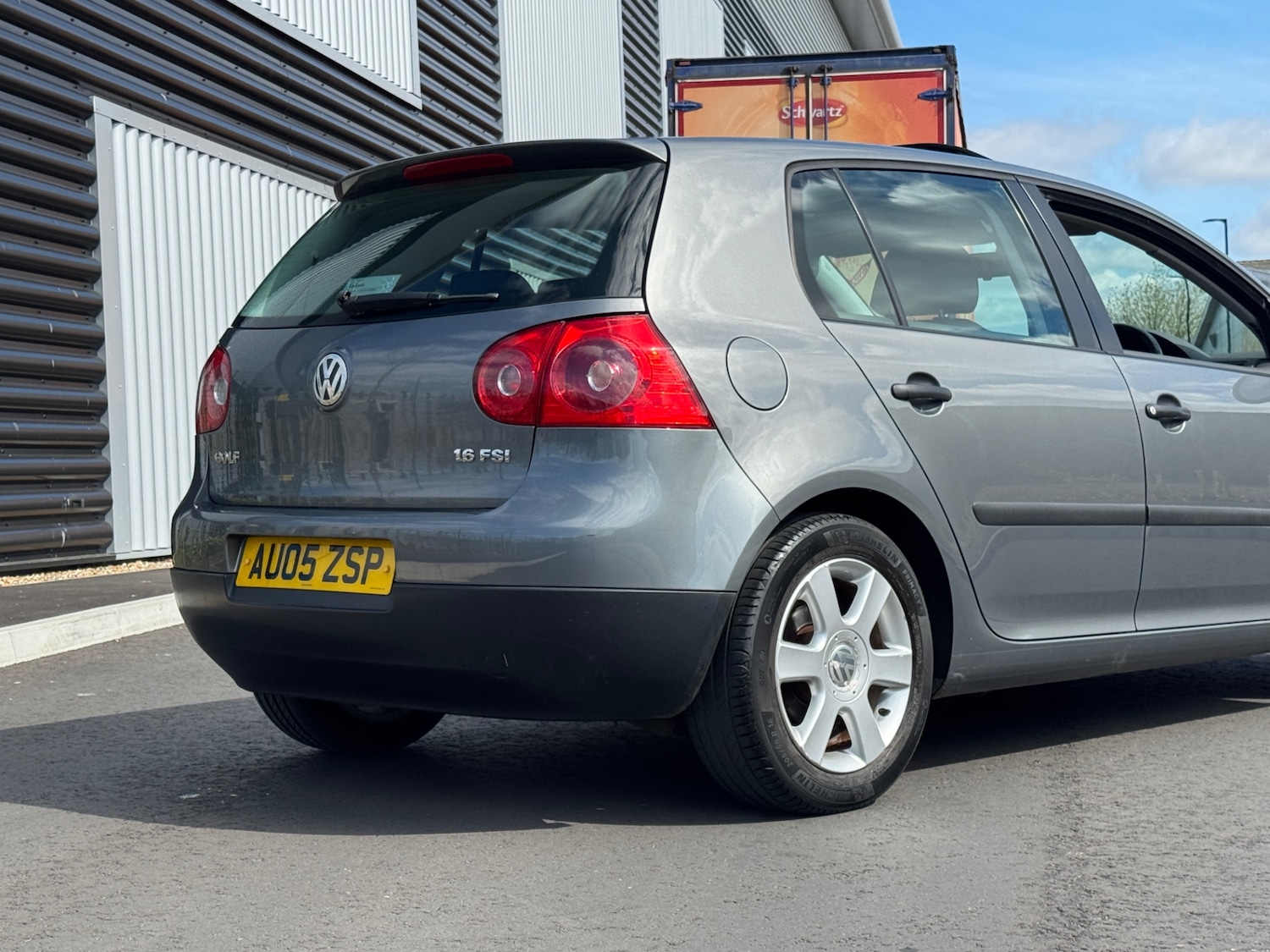 Used Volkswagen Golf 2005 for sale - 78112009: Photo 6