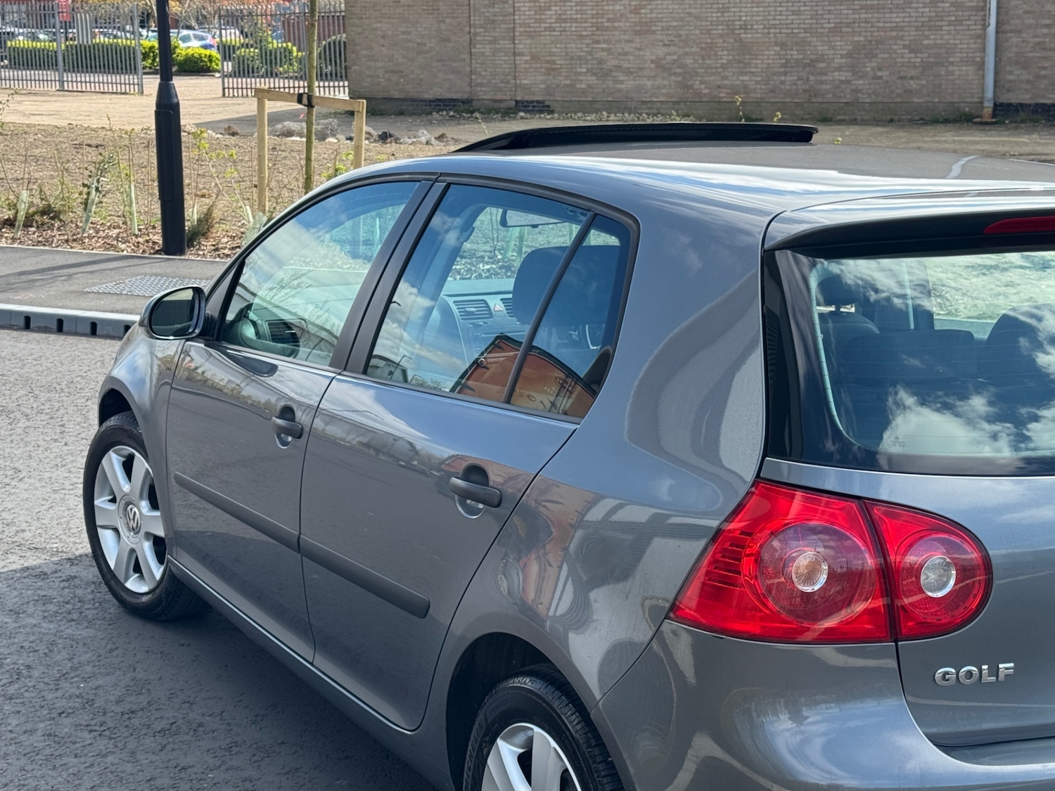 Used Volkswagen Golf 2005 for sale - 78112009: Photo 9