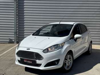 2014 (63) - 1.25 82 Zetec 5dr