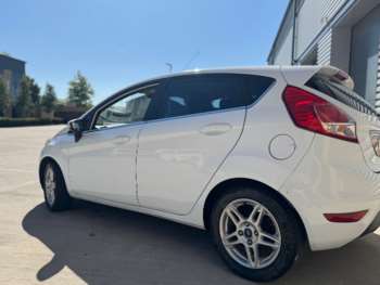 Used Ford Fiesta 2014 for sale - 75256002: Photo