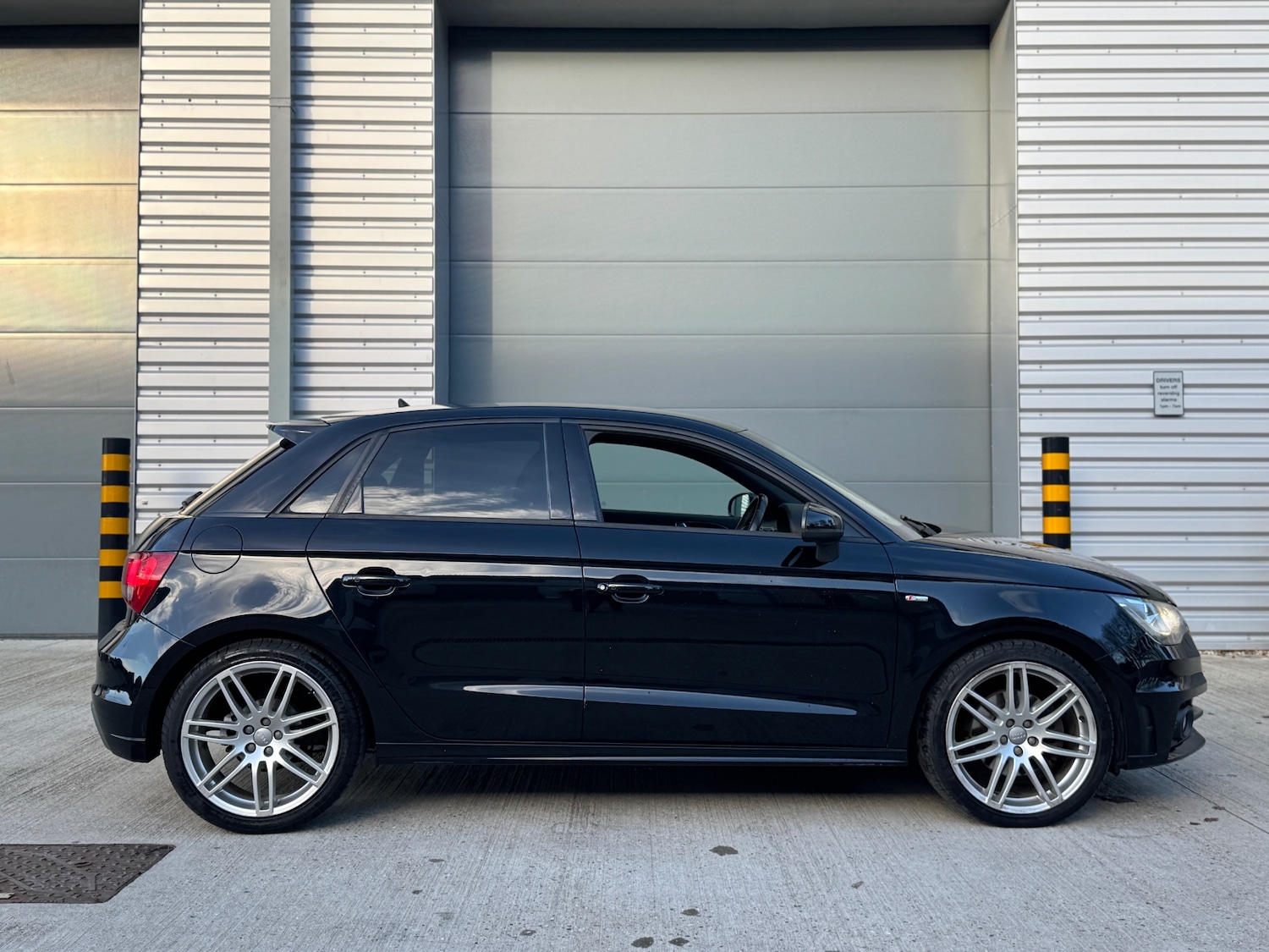 Used Audi A1 2012 for sale - 76980066: Photo 20