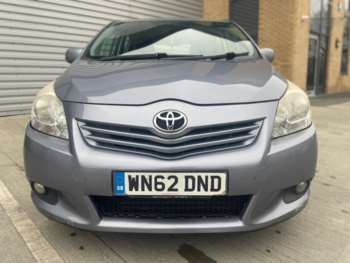 Used Toyota Verso 2012 for sale - 74268223: Photo