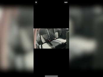 Used Volkswagen Golf 2003 for sale - 76982951: Photo