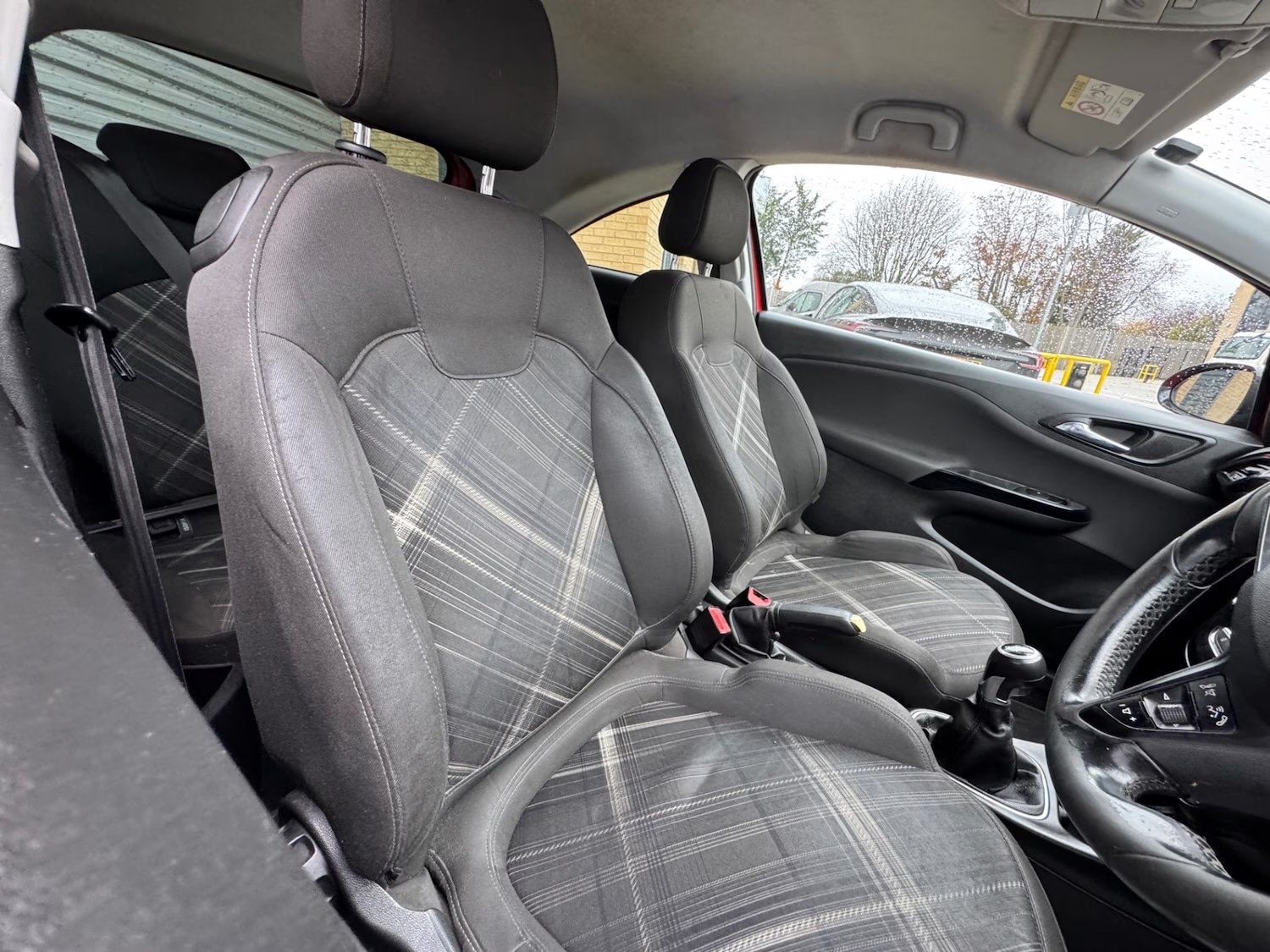 Used Vauxhall Corsa 2015 for sale - 76525661: Photo 5