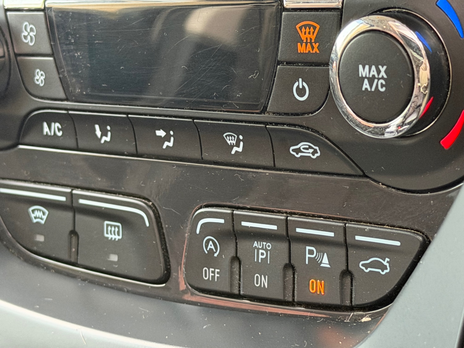 Used Ford Kuga 2015 for sale - 77584806: Photo 20