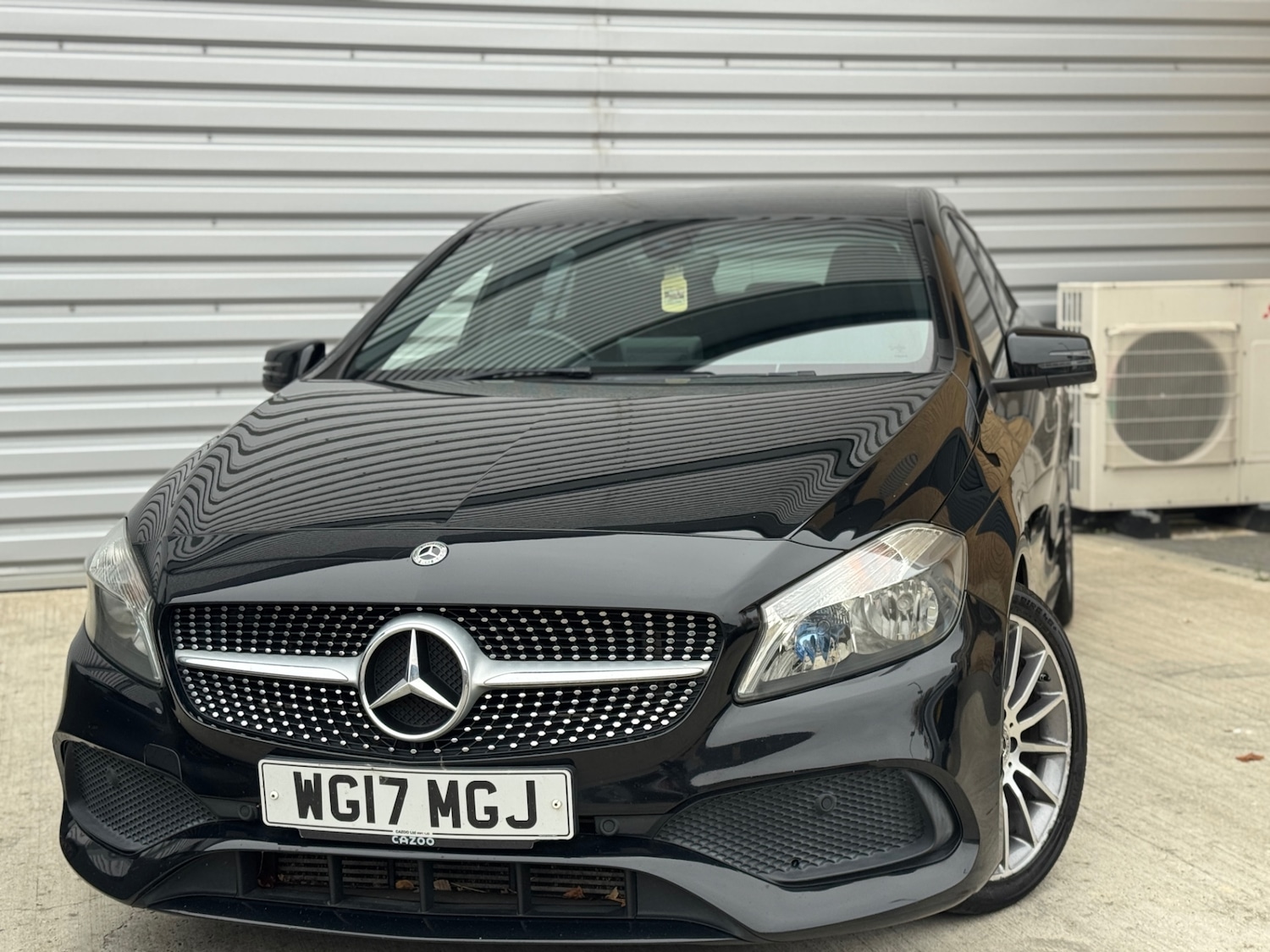 Used Mercedes-Benz A-Class 2017 for sale - 76258138: Photo 2