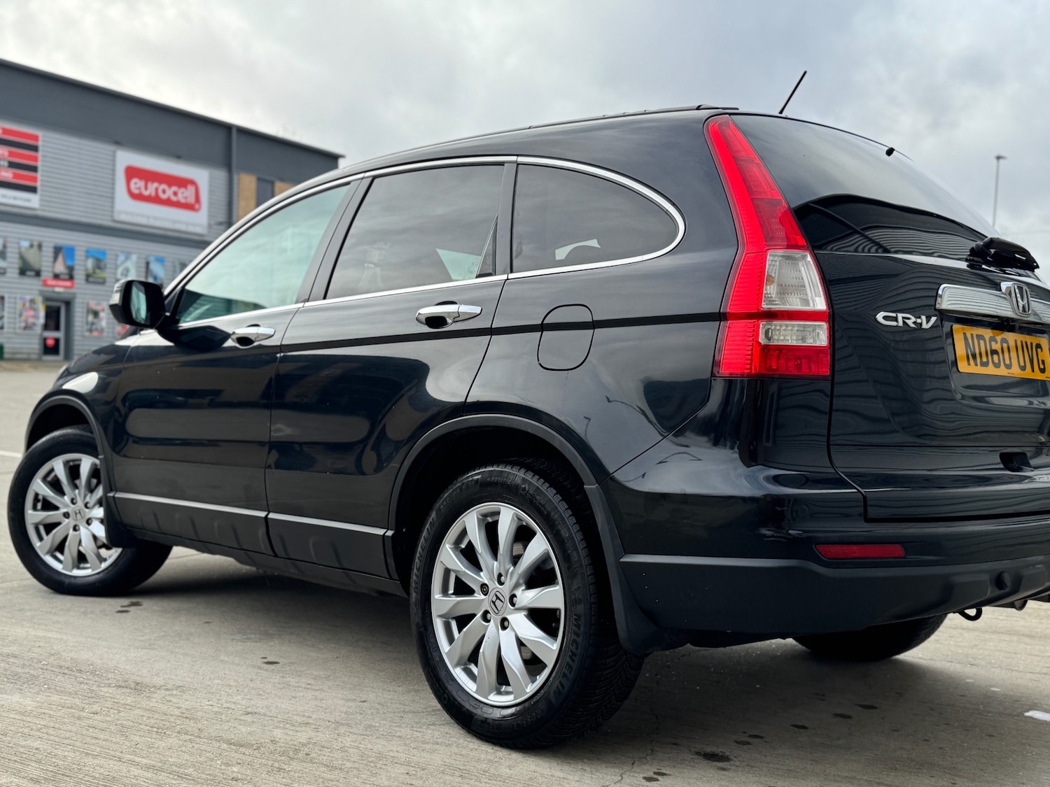 Used Honda CR-V 2010 for sale - 77697710: Photo 7