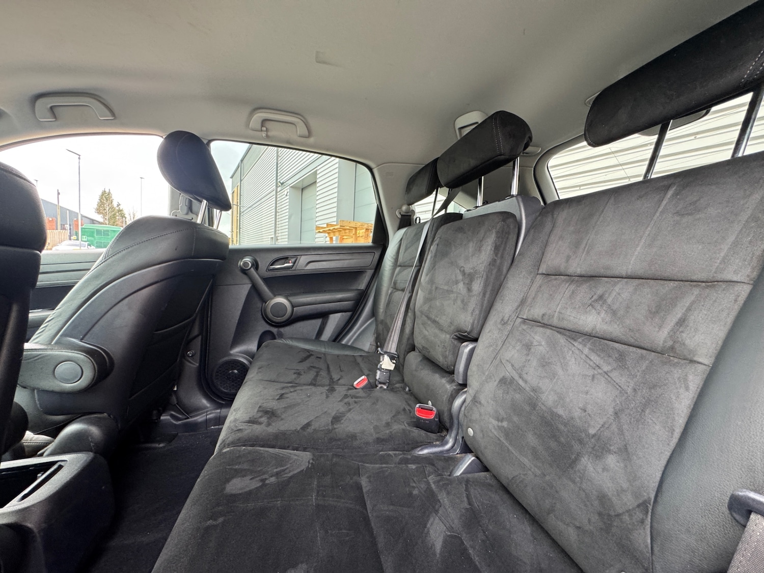 Used Honda CR-V 2010 for sale - 77697710: Photo 9