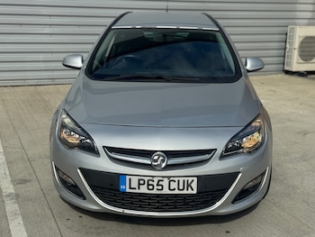 Used Vauxhall Astra 2016 for sale - 76040323: Photo 3
