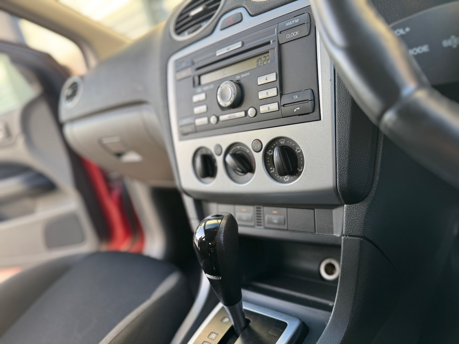 Used Ford Focus 2006 for sale - 76605508: Photo 15