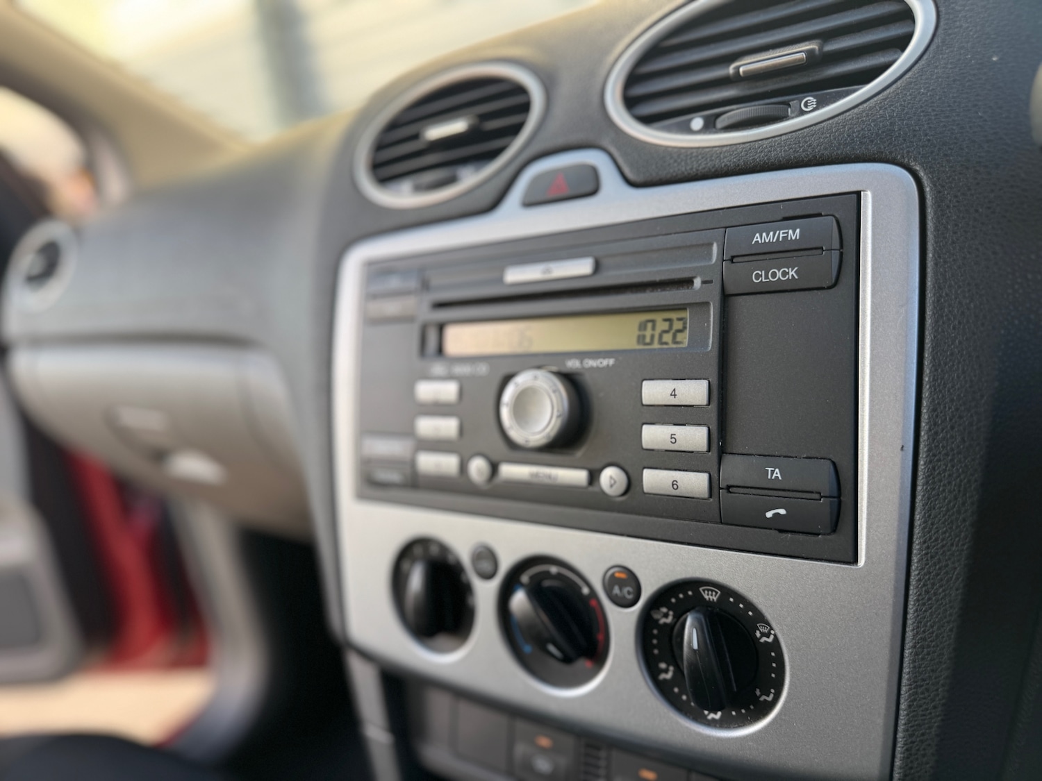 Used Ford Focus 2006 for sale - 76605508: Photo 18