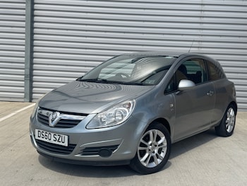 Vauxhall - Corsa