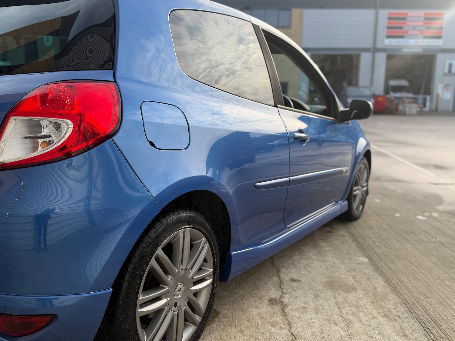 Used Renault Clio 2010 for sale - 77385464: Photo 5