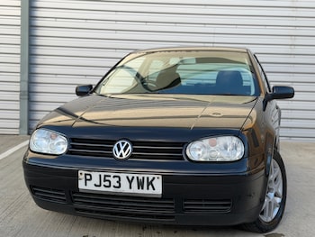 Used Volkswagen Golf 2003 for sale - 77036959: Photo