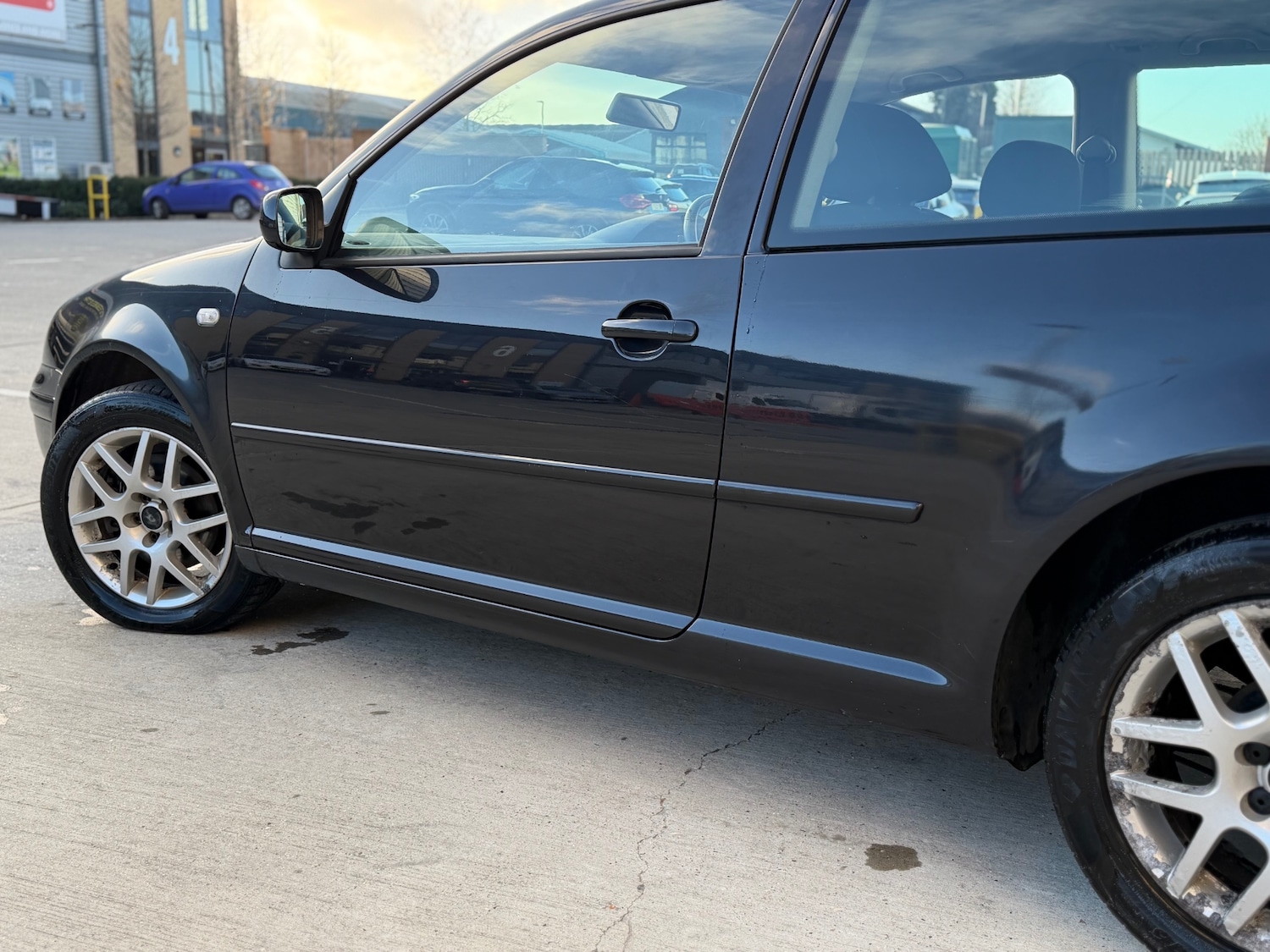 Used Volkswagen Golf 2003 for sale - 77036959: Photo 9