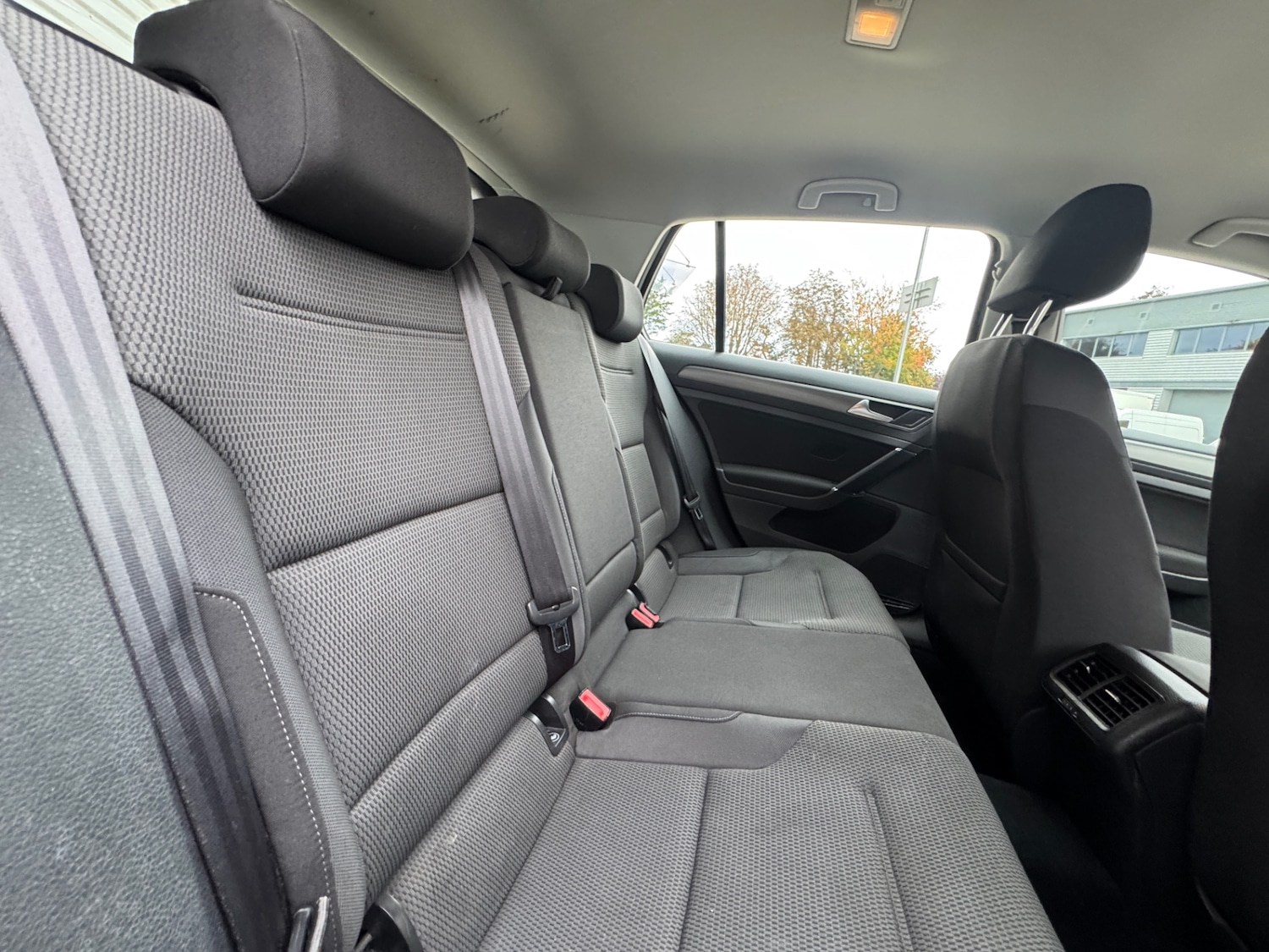 Used Volkswagen Golf 2013 for sale - 76149795: Photo 15