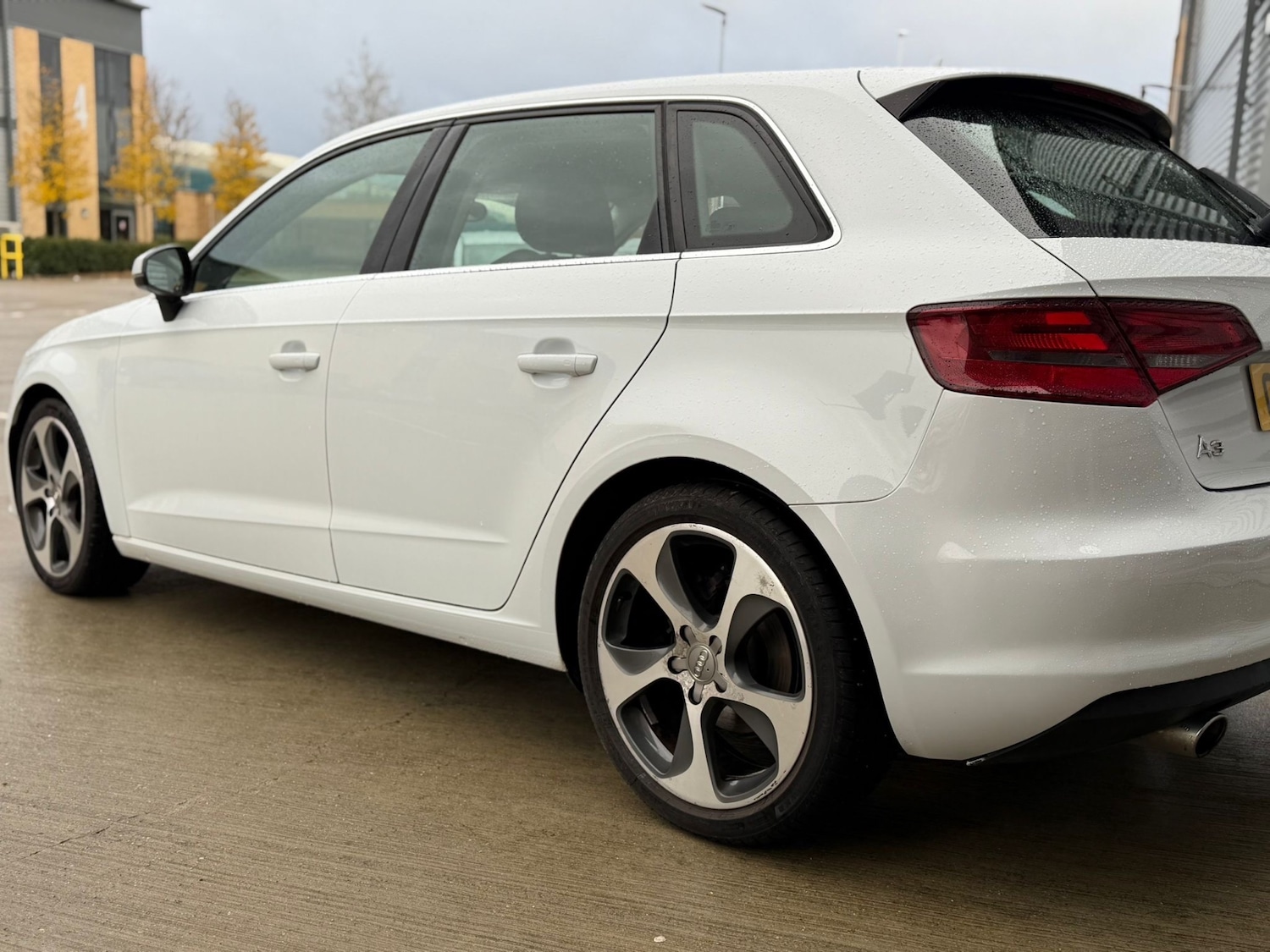 Used Audi A3 2013 for sale - 76885281: Photo 3