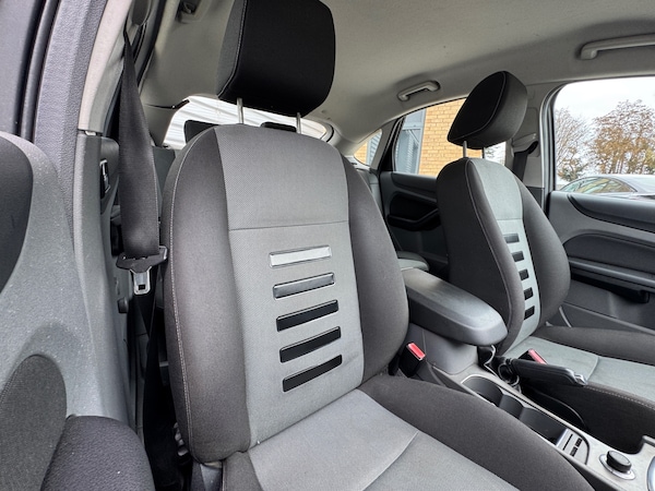 Used Ford Focus 2008 for sale - 76268819: Photo 7