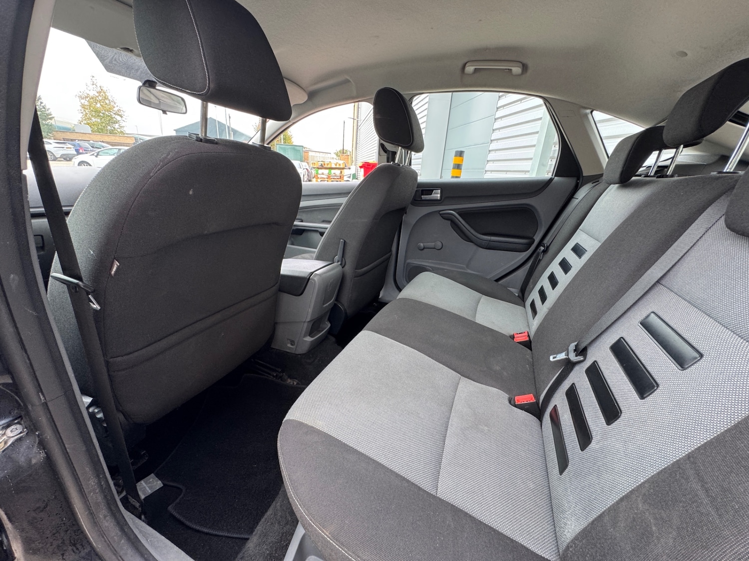 Used Ford Focus 2008 for sale - 76268819: Photo 8